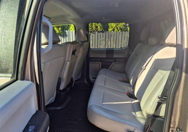 Ford F250 cena 307500 przebieg: 39654, rok produkcji 2021 z Warszawa małe 529
